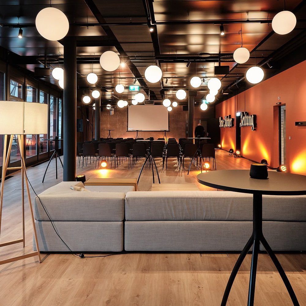 _dsf0326-winkler-offset-low.jpg__1500x1000.0_q85_HIGH_RESOLUTION_crop-smart_subsampling-2_upscale