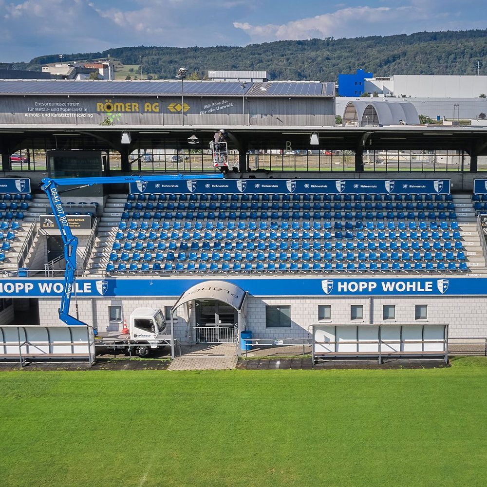 red-kamera-installation-1liga.jpg__1500x1000.0_q85_HIGH_RESOLUTION_crop-smart_subsampling-2_upscale